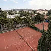 Leila Meskhi Tennis Academy