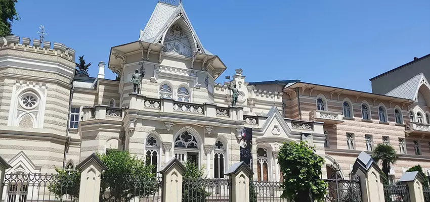 Дворец искусств Грузии