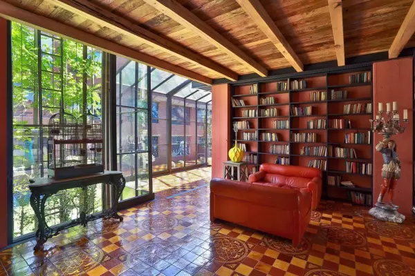 Rooms Hotel
