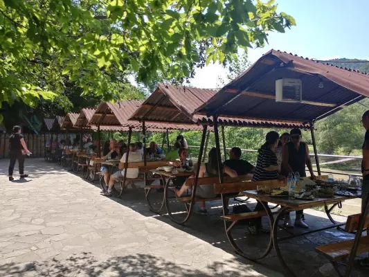 Ресторан Армазис Цкаро