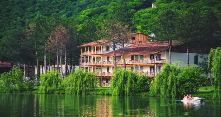 Отель Lopota Lake Resort & Spa