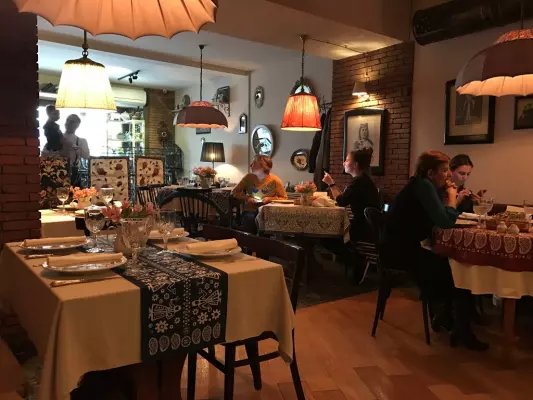 Restaurant "Barbarestan"